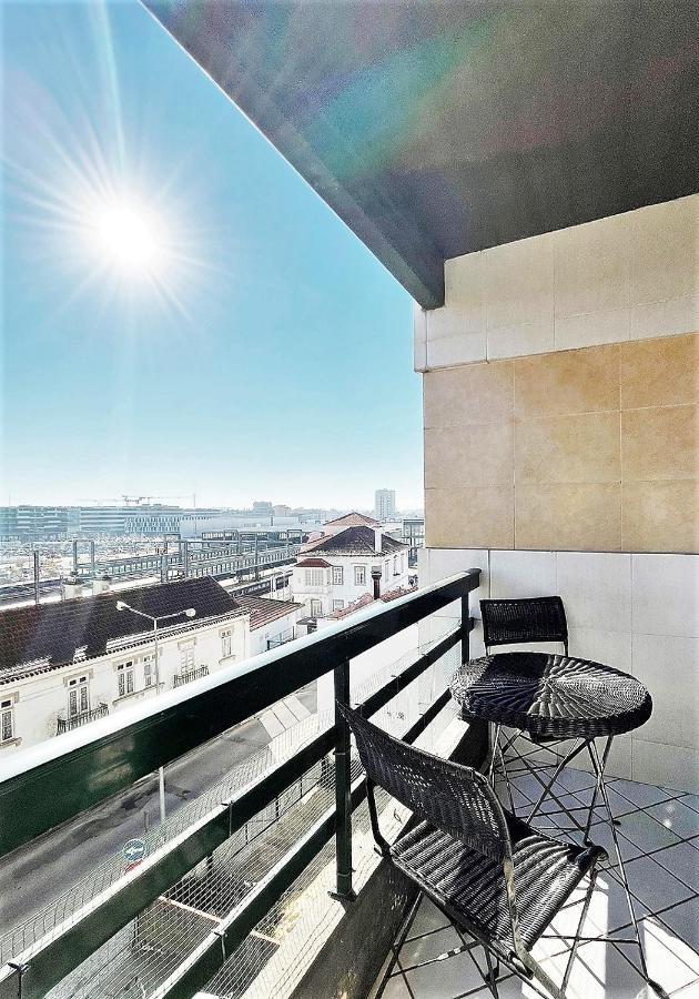 Green House Free Netflix And Garage Aveiro Exteriör bild